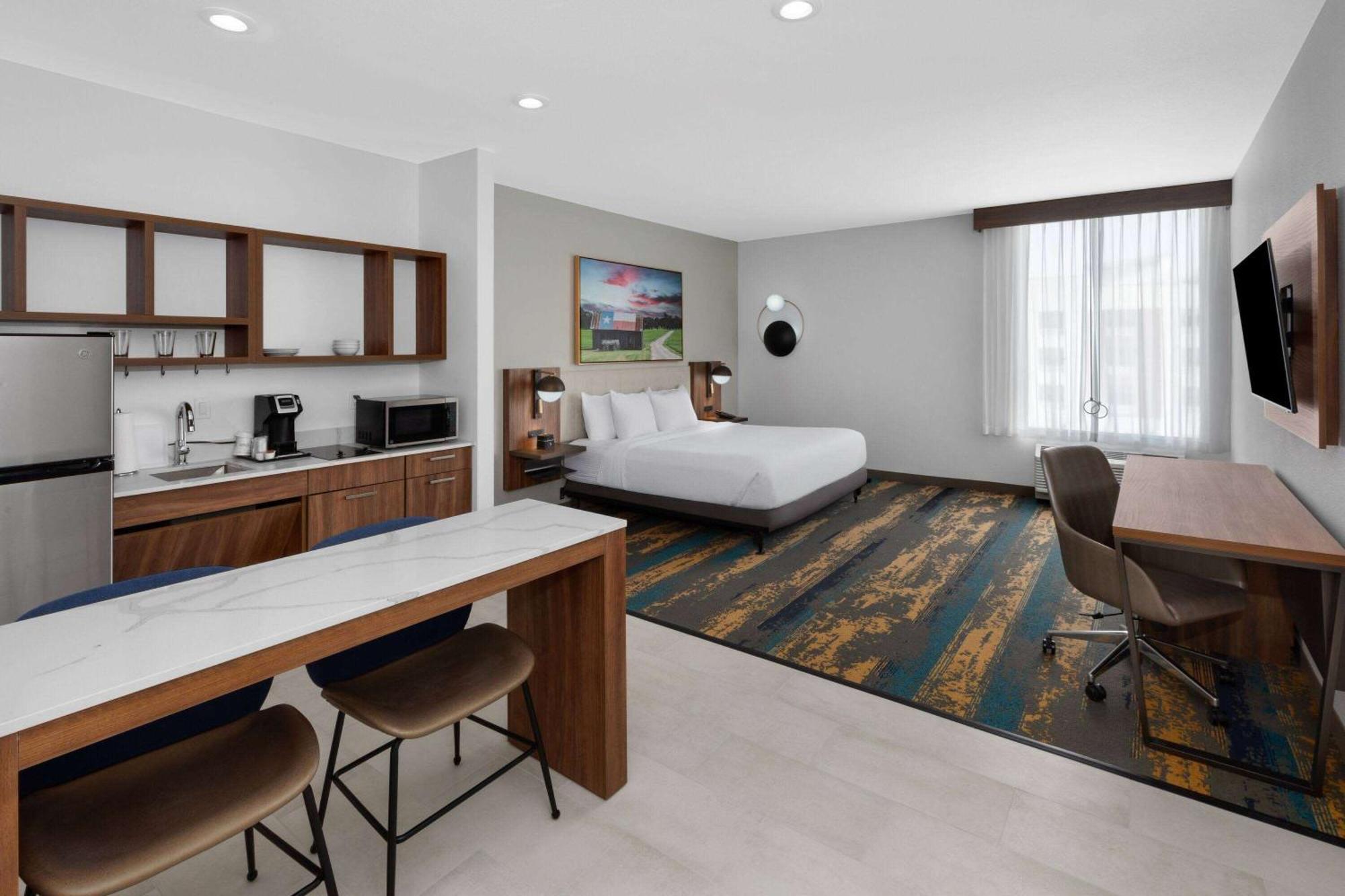 La Quinta Inn & Suites By Wyndham San Antonio At The Rim Eksteriør bilde