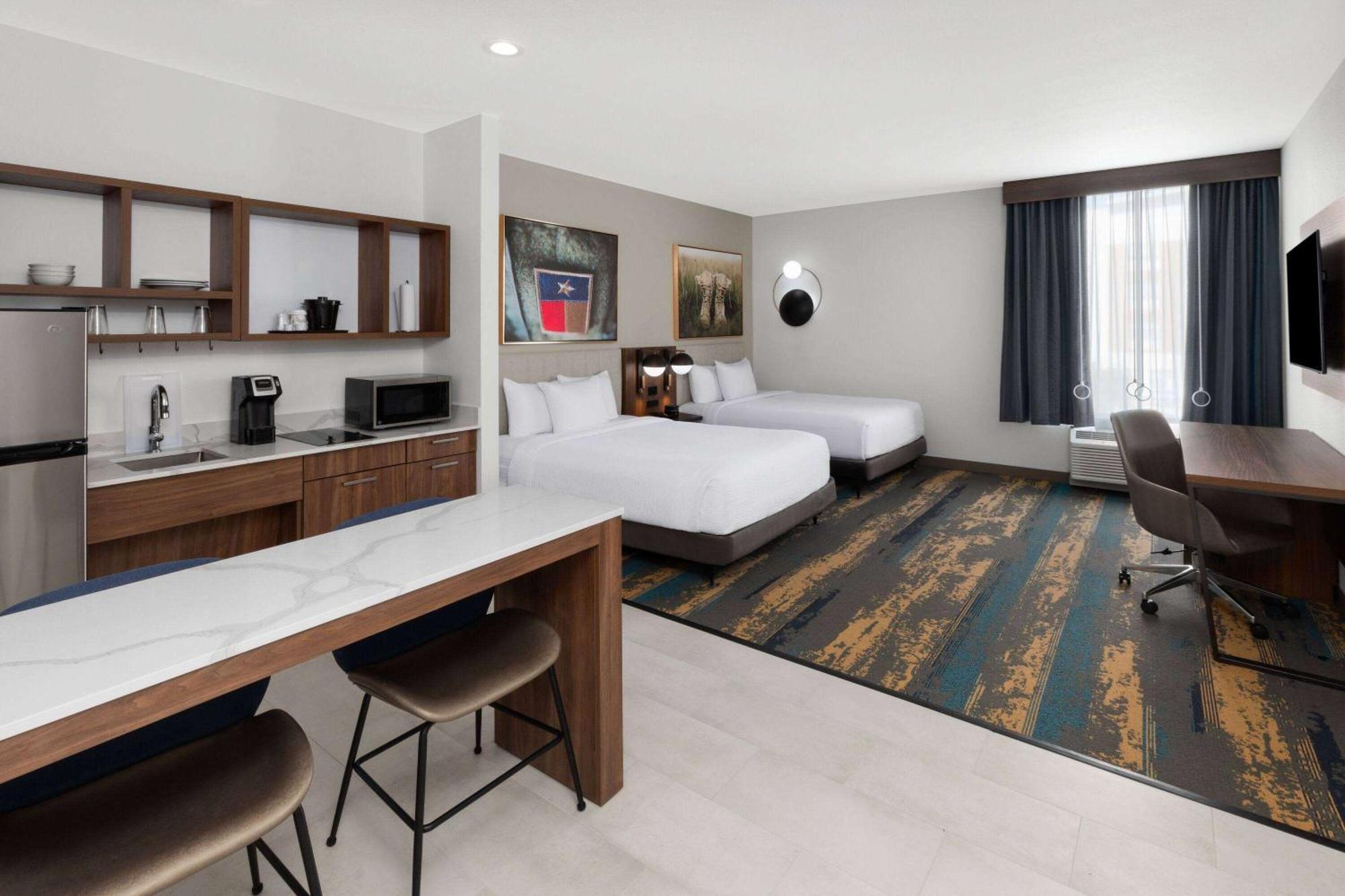 La Quinta Inn & Suites By Wyndham San Antonio At The Rim Eksteriør bilde